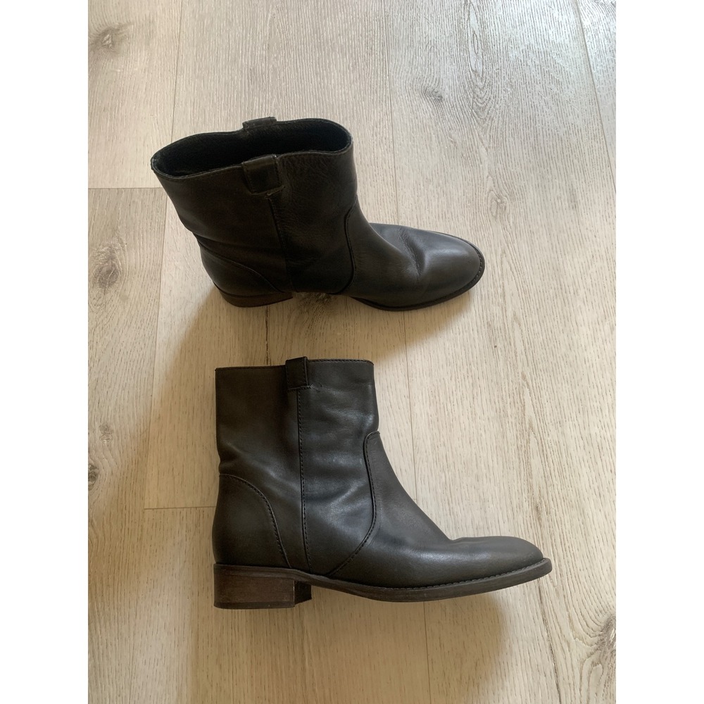 J.Crew Womens Black Leather Ankle Boots Pull On Stacked Low‎ Heel Size 6